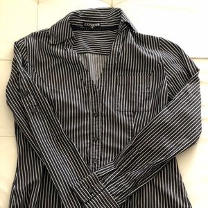 Express button down top